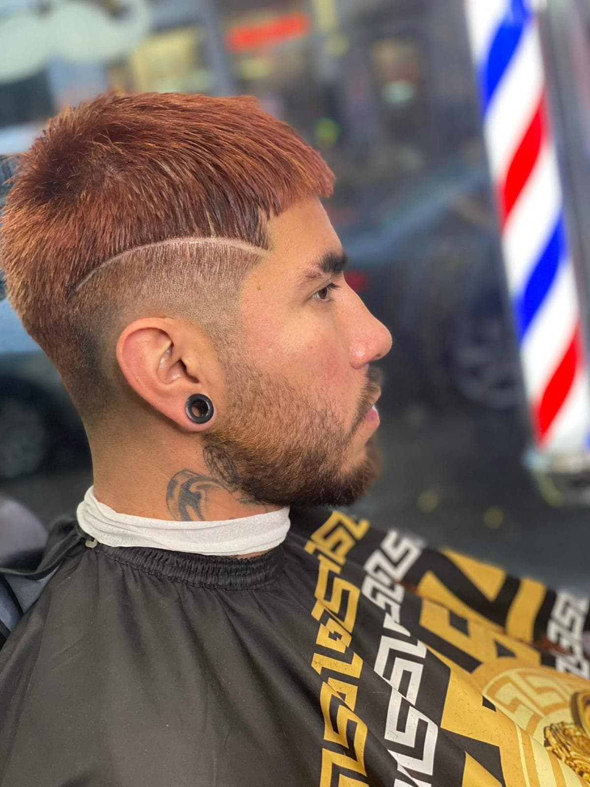 Coupe de cheveux masculine professionnelle