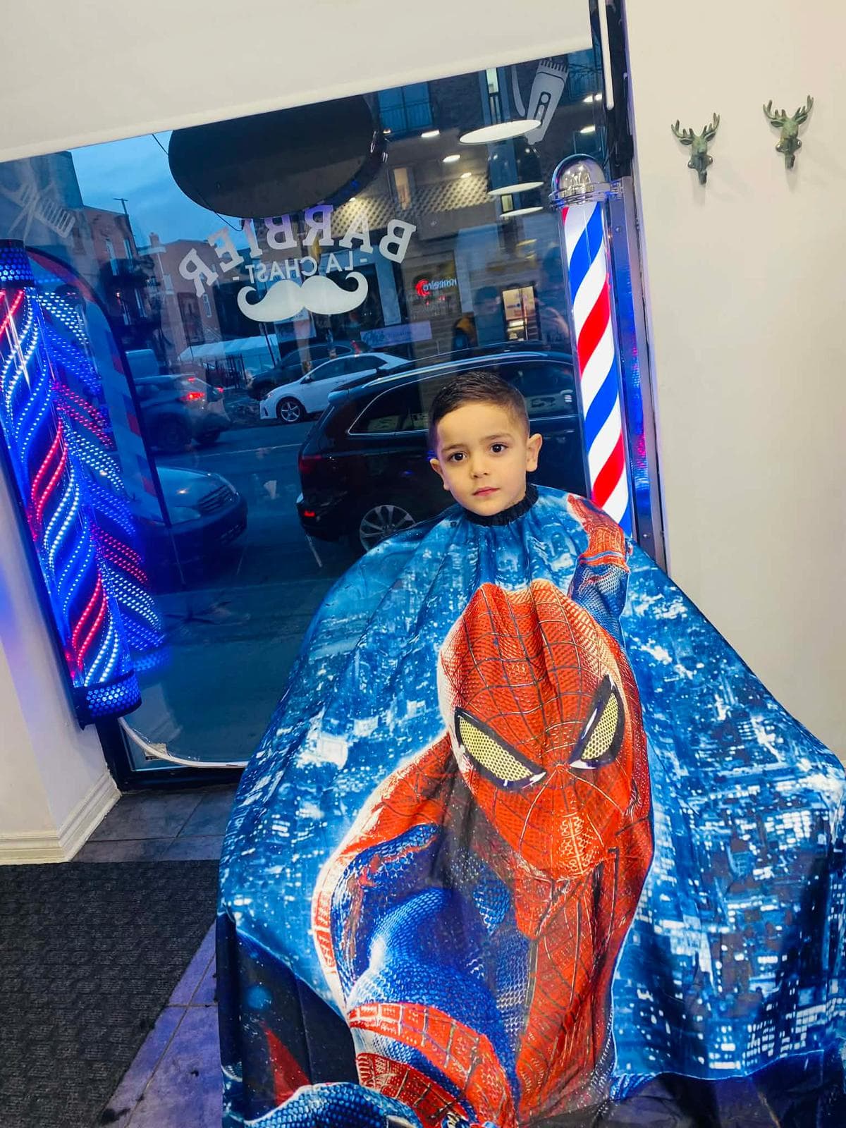 Coupe de cheveux pour enfant